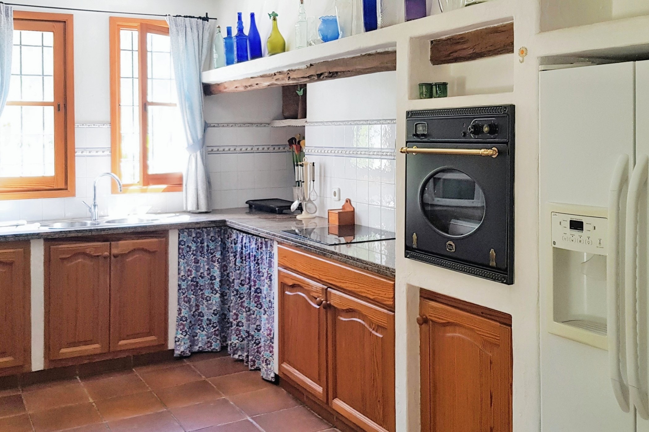 95a918db-Can-20Paloma-20Two-20-2814-29