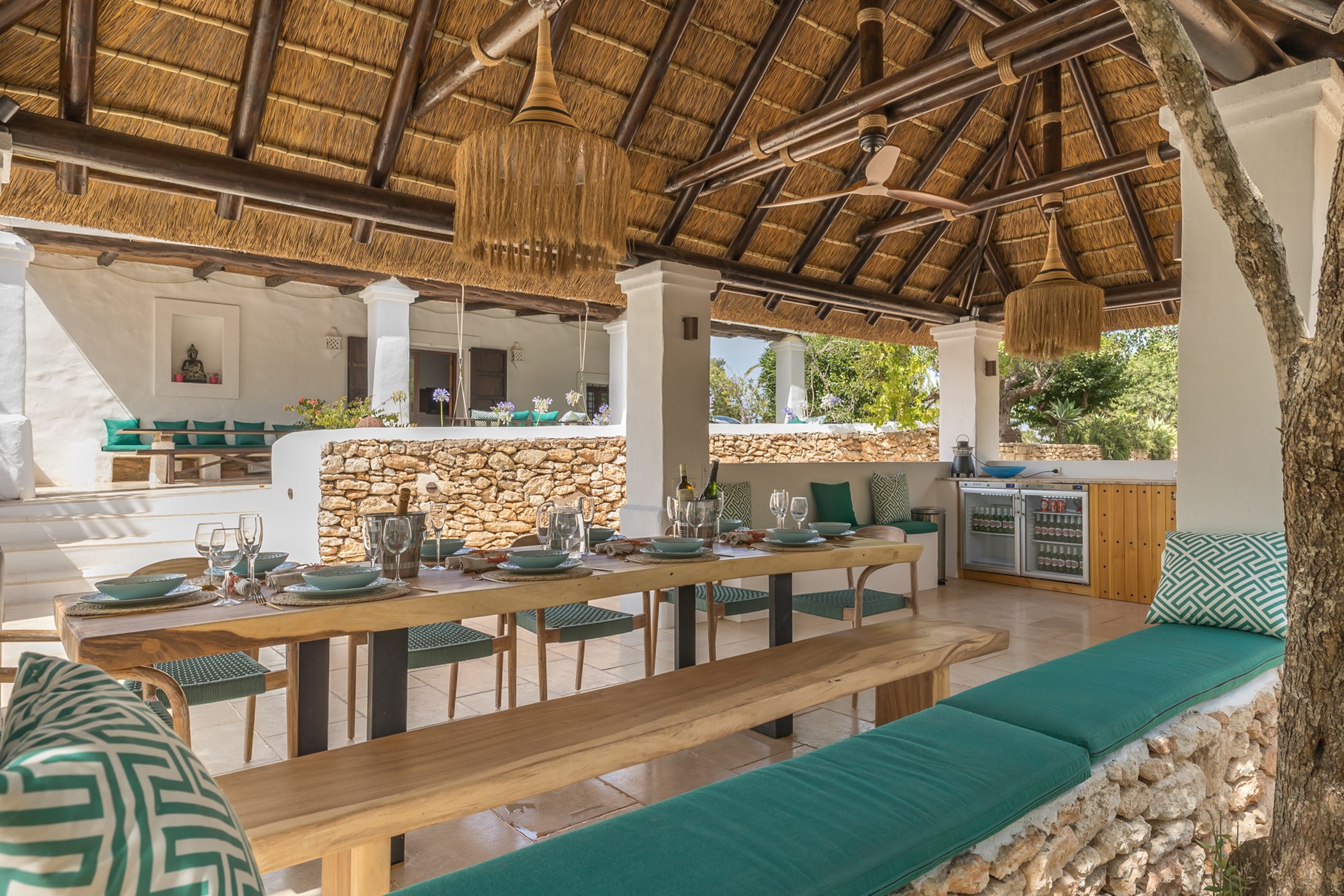 Casa-Avalon-by-_Ali.Framil.Photography-09