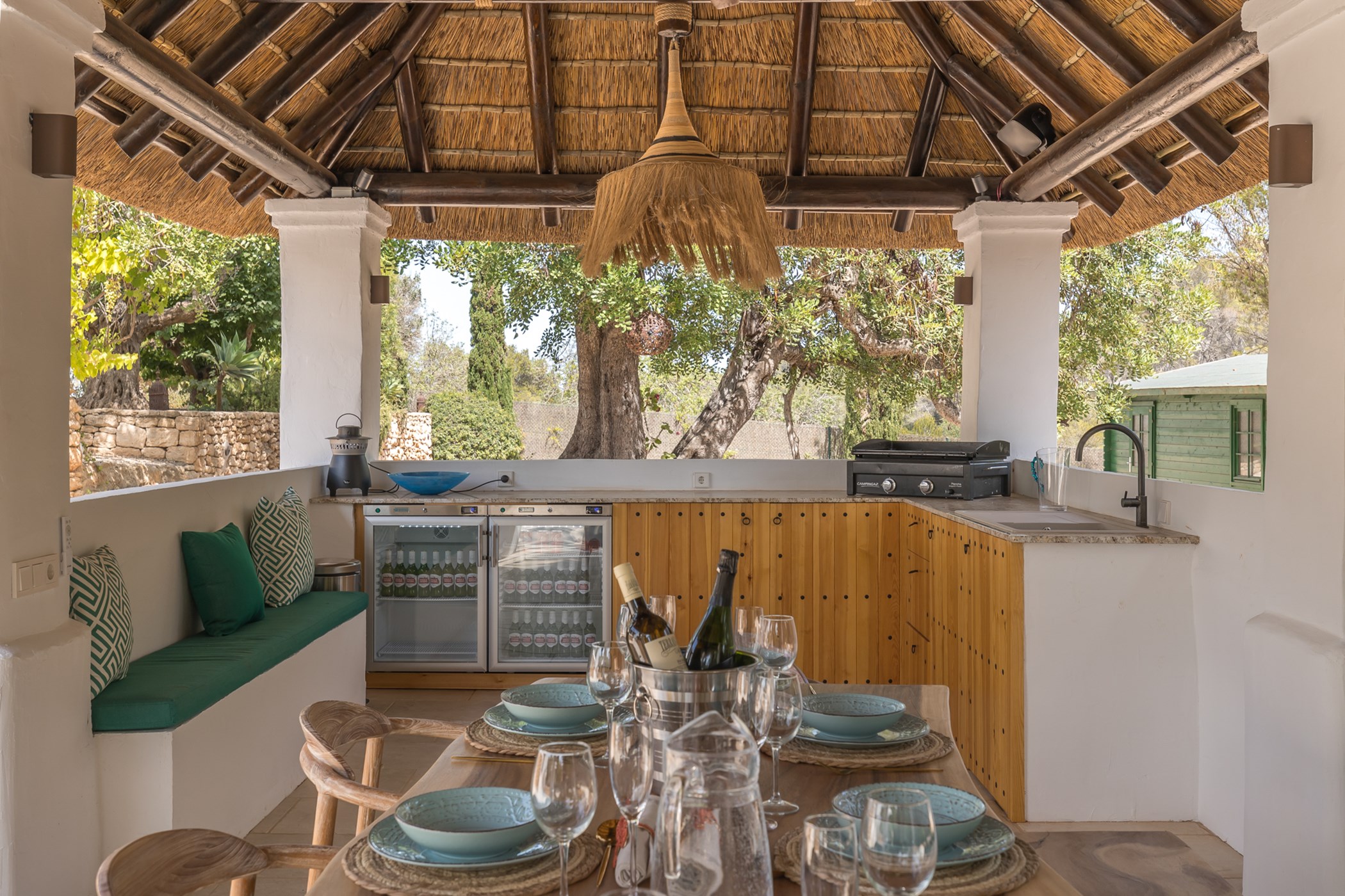 Casa-Avalon-by-_Ali.Framil.Photography-10