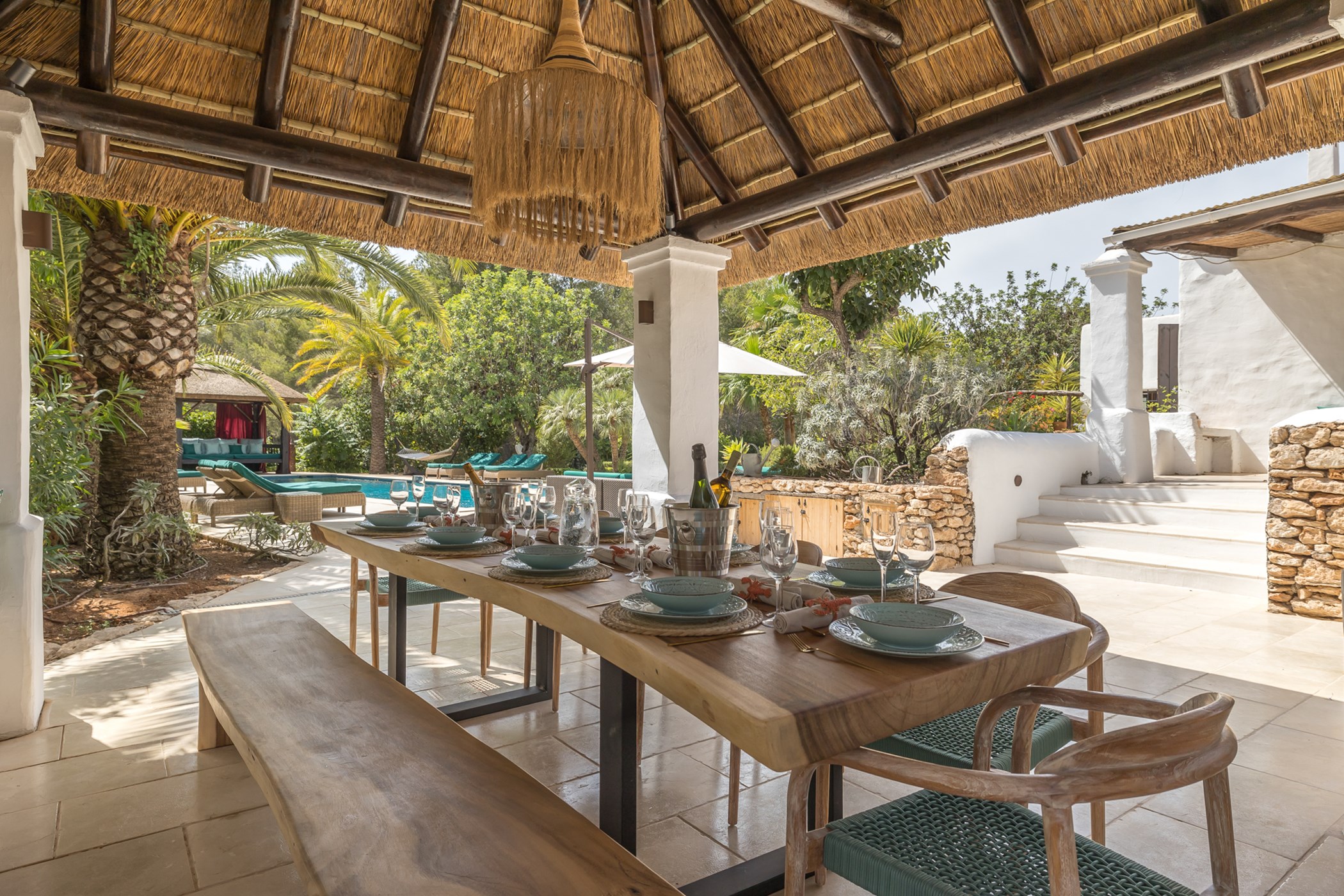 Casa-Avalon-by-_Ali.Framil.Photography-12