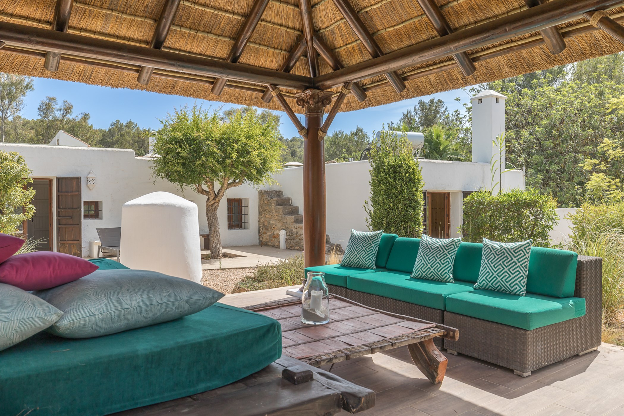 Casa-Avalon-by-_Ali.Framil.Photography-33