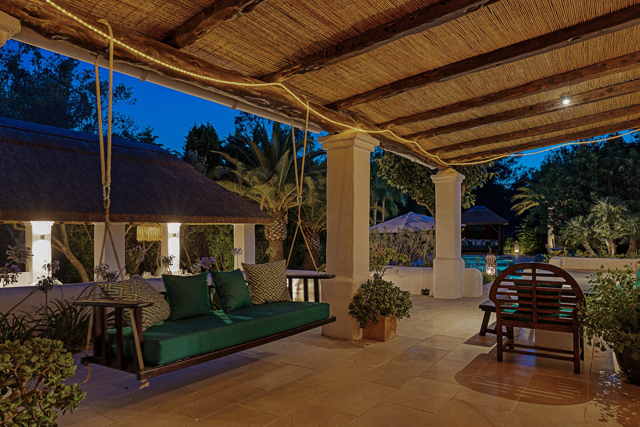 Casa-Avalon-by-_Ali.Framil.Photography-45