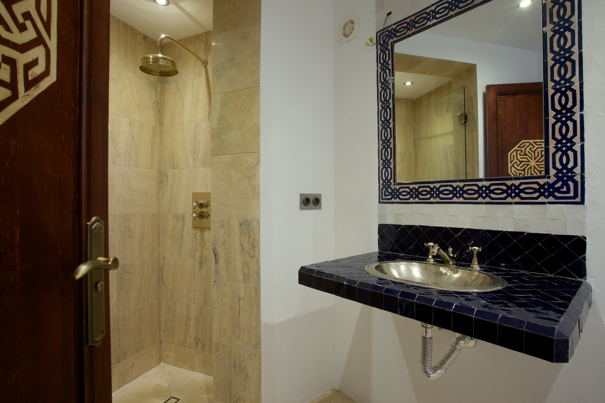 Casita-Ocean-bathroom