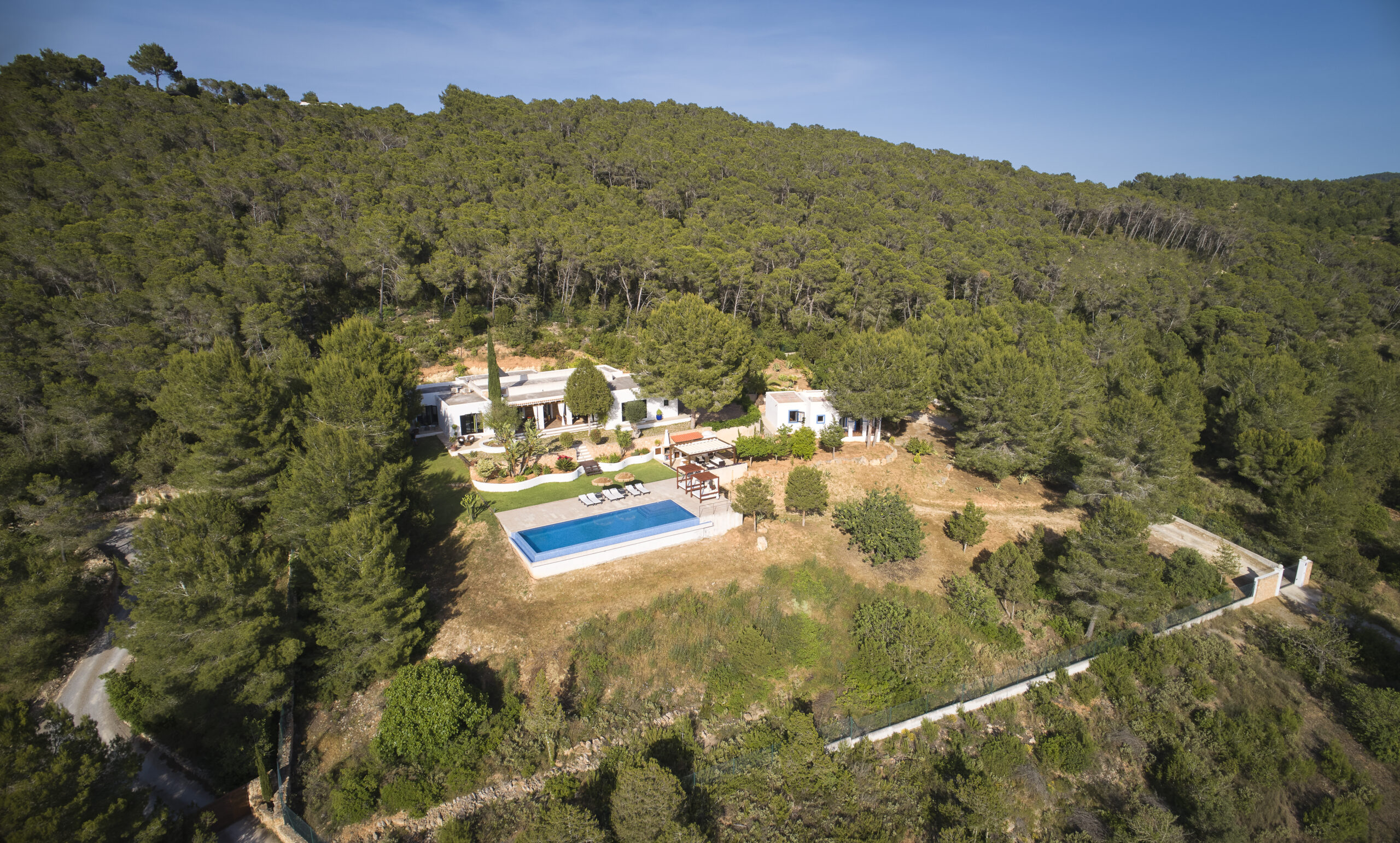 Todos los derechos reservados © www.nachodorado.com