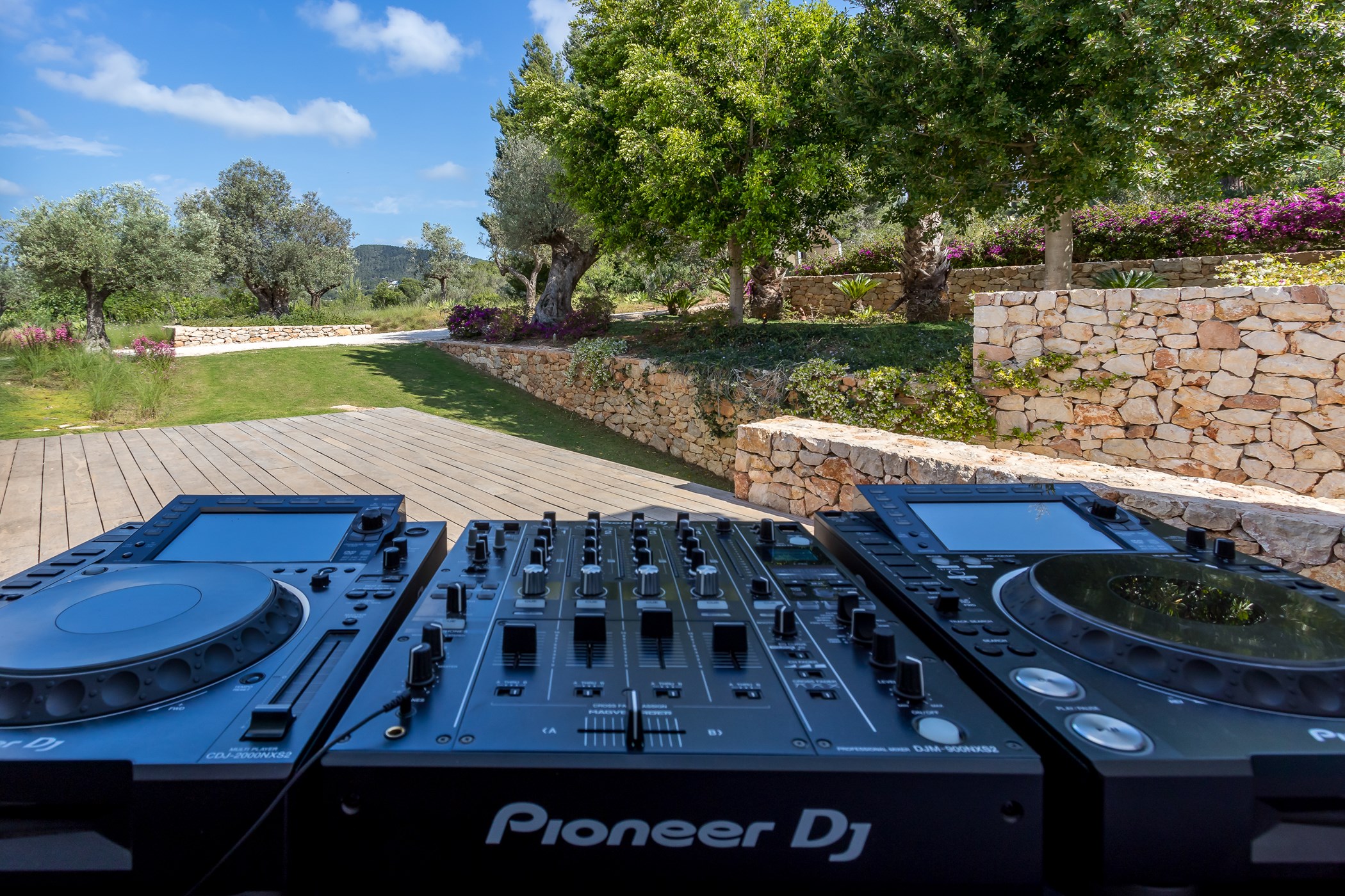 Na-Xica-by-Ali-Framil-101