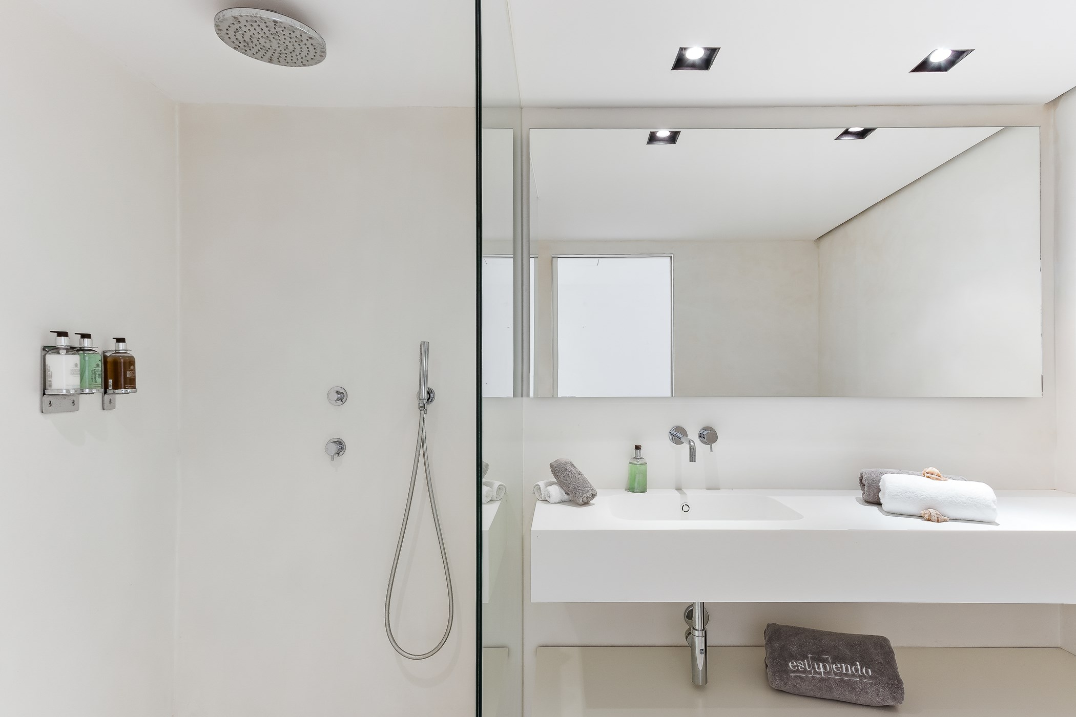 Na-Xica-by-Ali-Framil-120