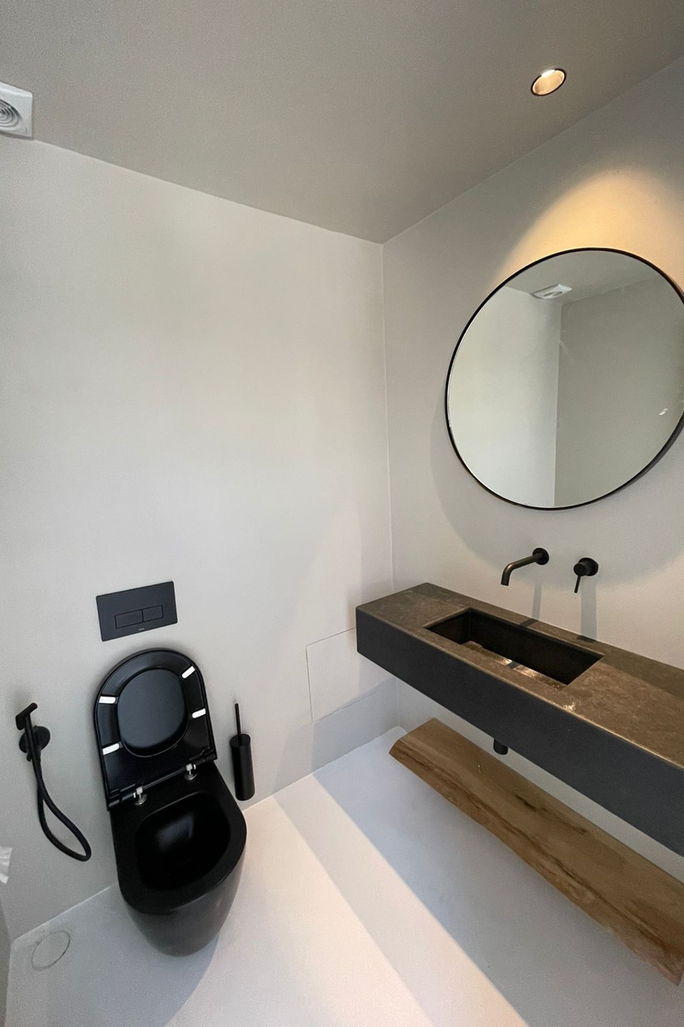 PHOTO-2022-05-03-16-06-17-16