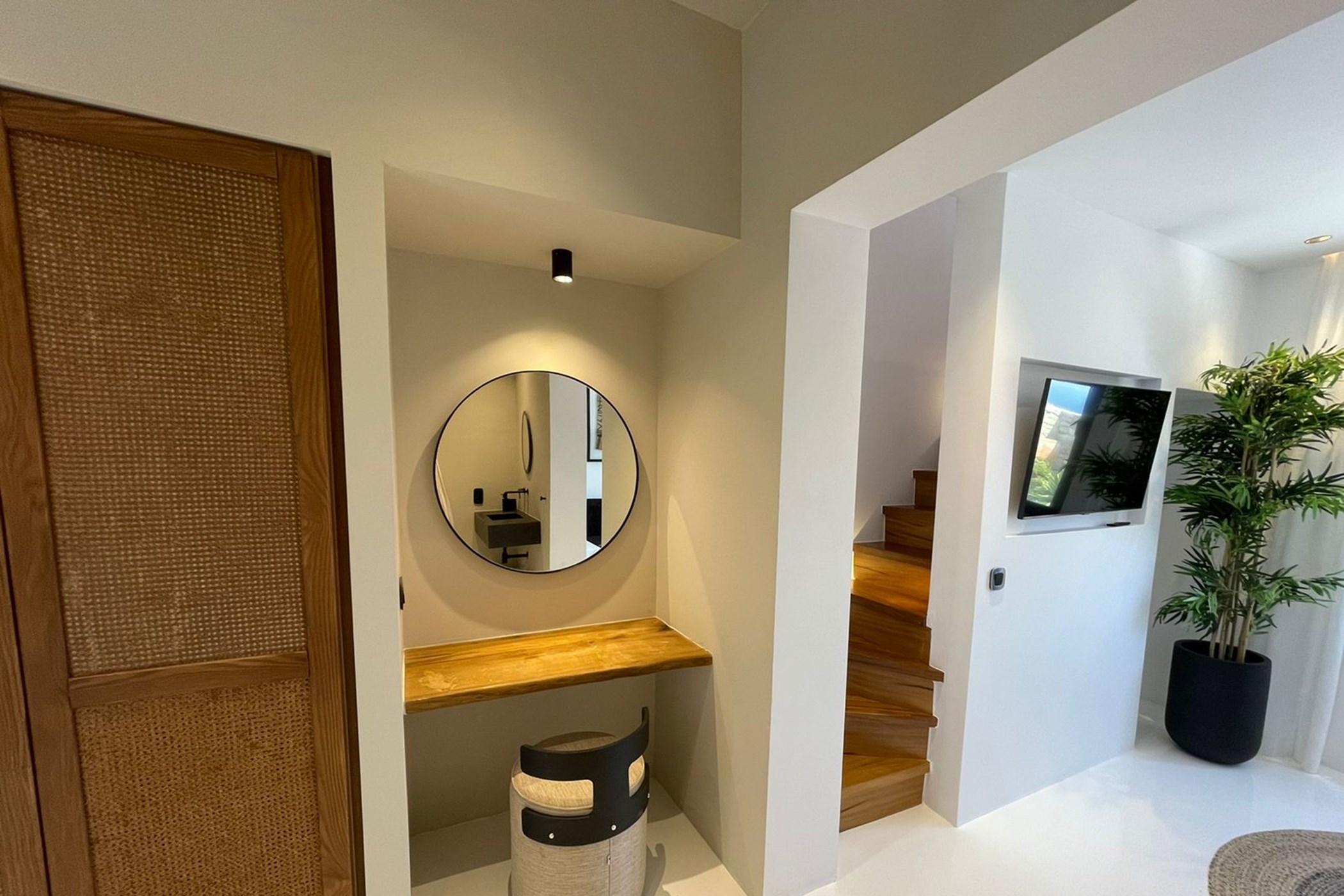 PHOTO-2022-05-06-19-43-27-2