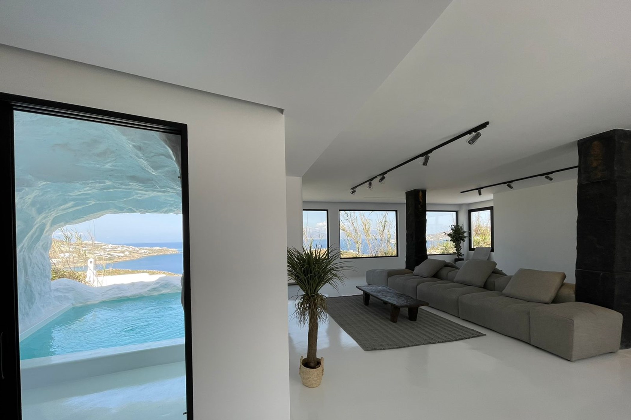 PHOTO-2022-05-06-19-43-30-13