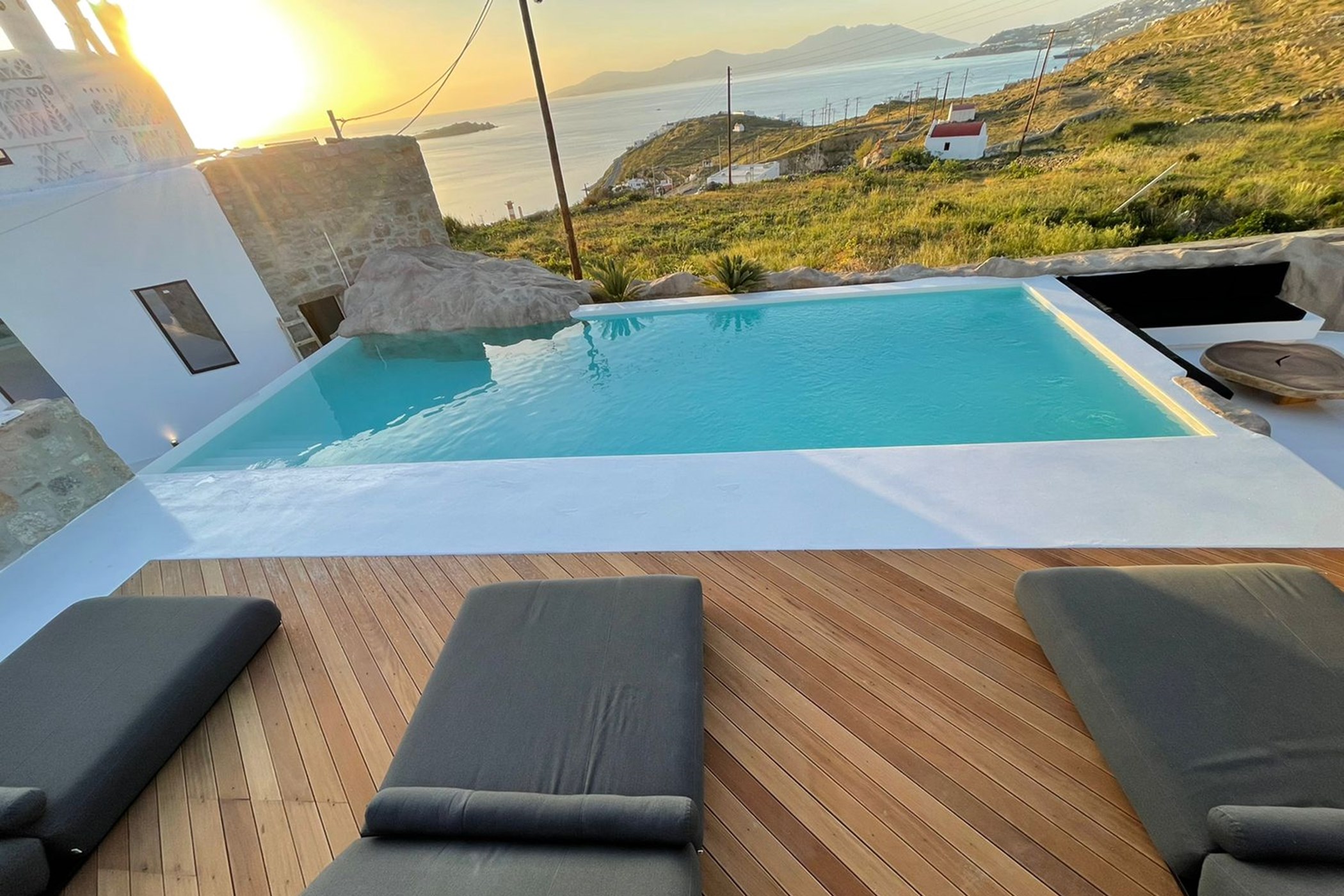 PHOTO-2022-05-06-19-43-31-17