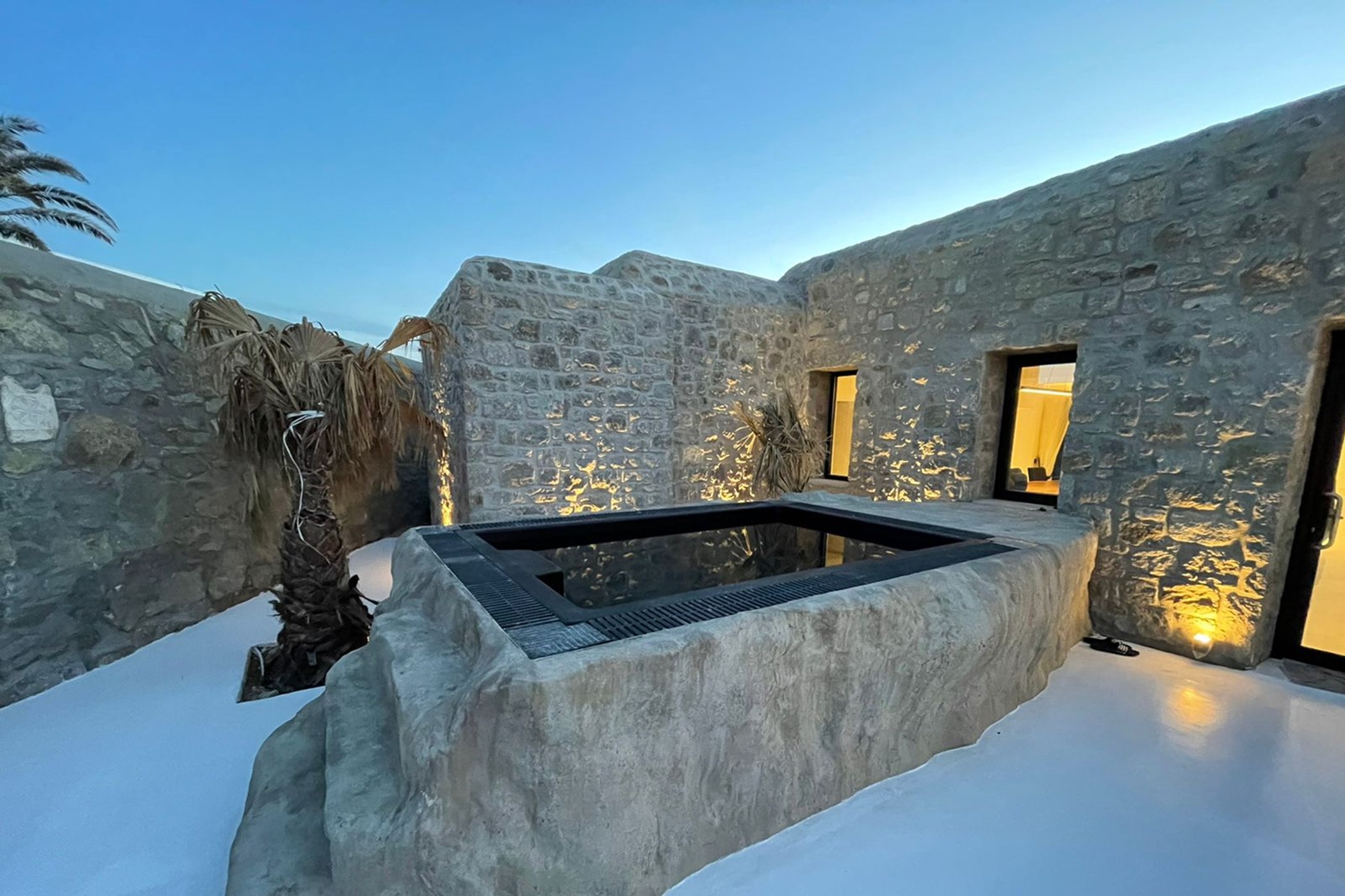 PHOTO-2022-05-06-19-50-10-23