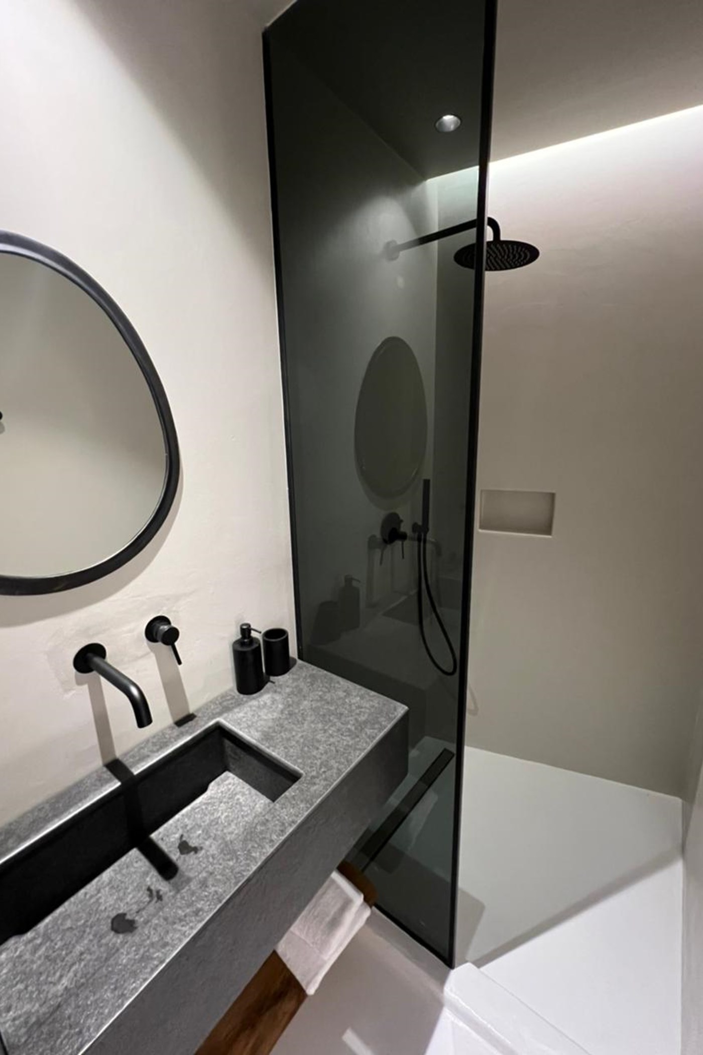 PHOTO-2022-05-16-22-37-13-1