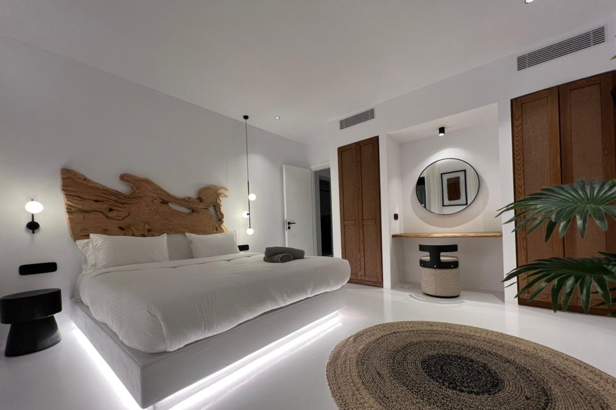 PHOTO-2022-05-16-22-37-13