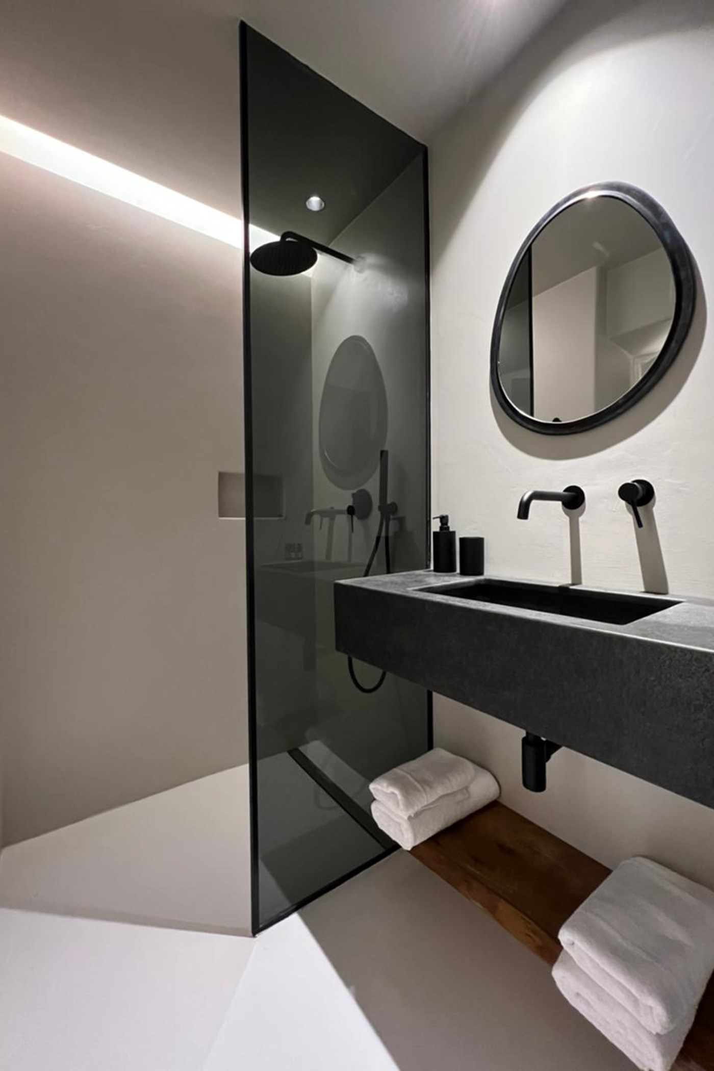 PHOTO-2022-05-16-22-37-15