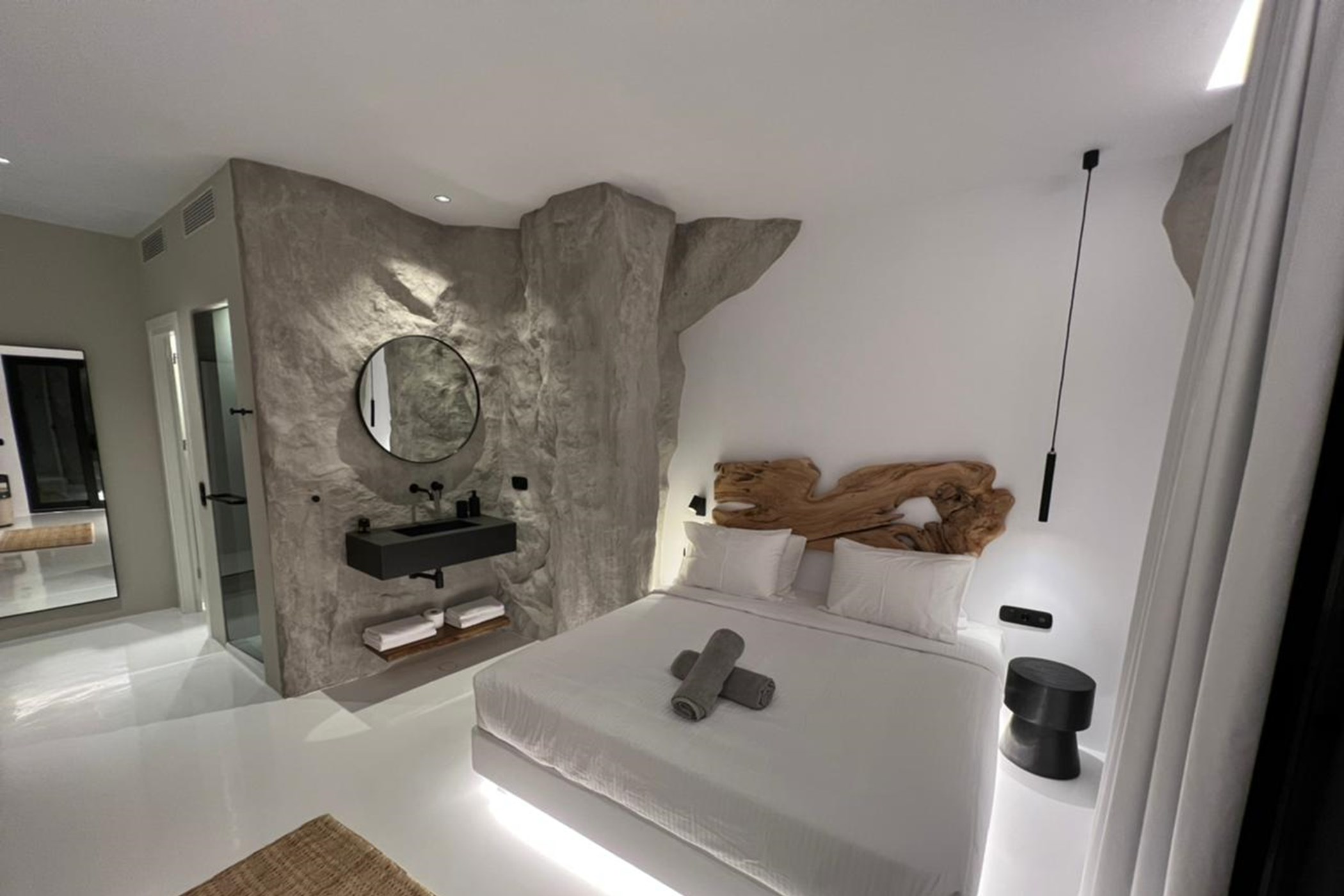 PHOTO-2022-05-16-22-37-17-10