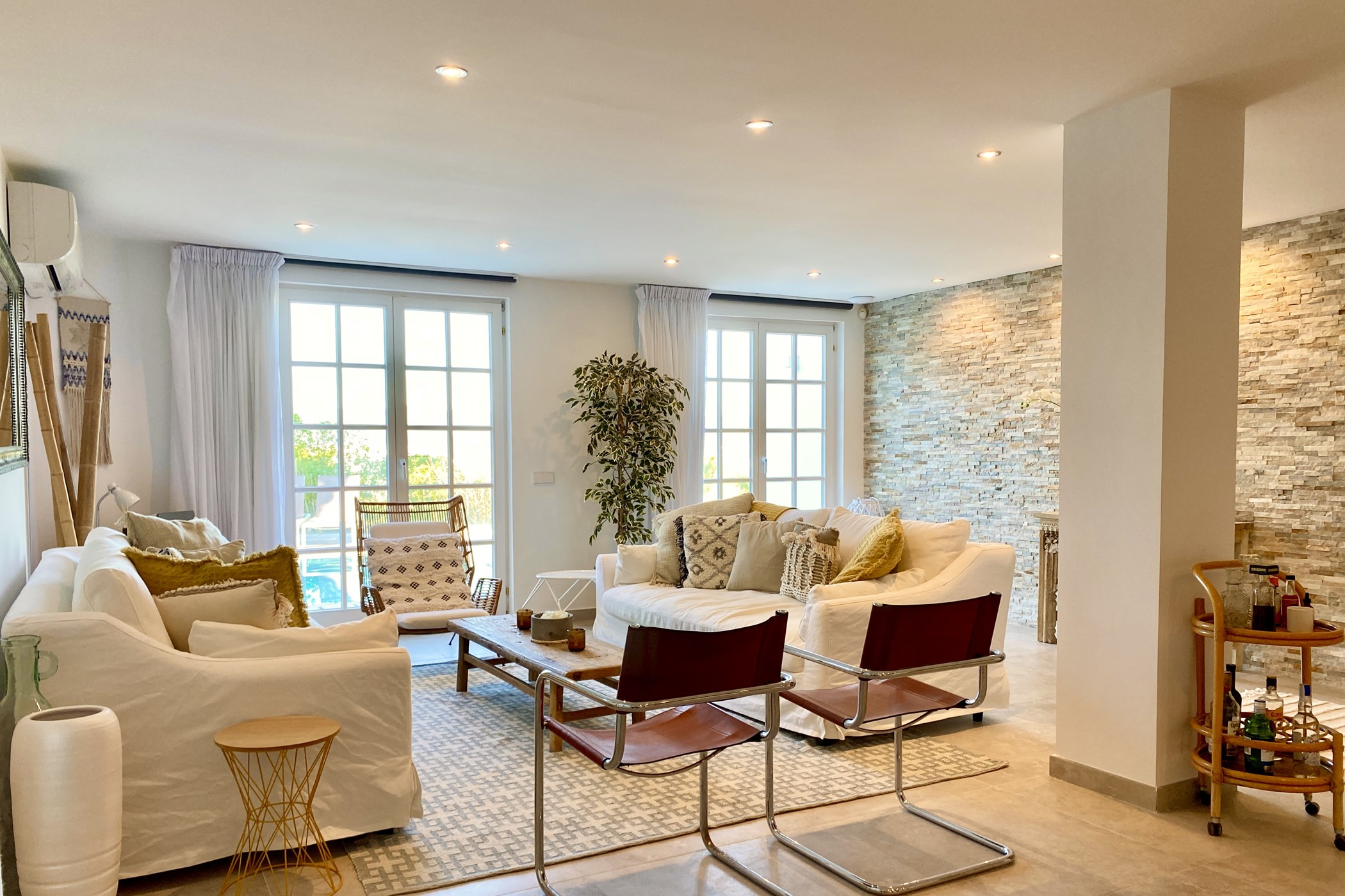 Photo-15-01-2022-11-06-47