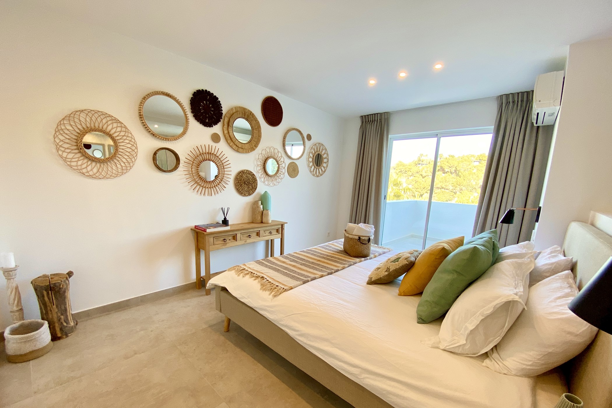 Photo-15-01-2022-11-42-41