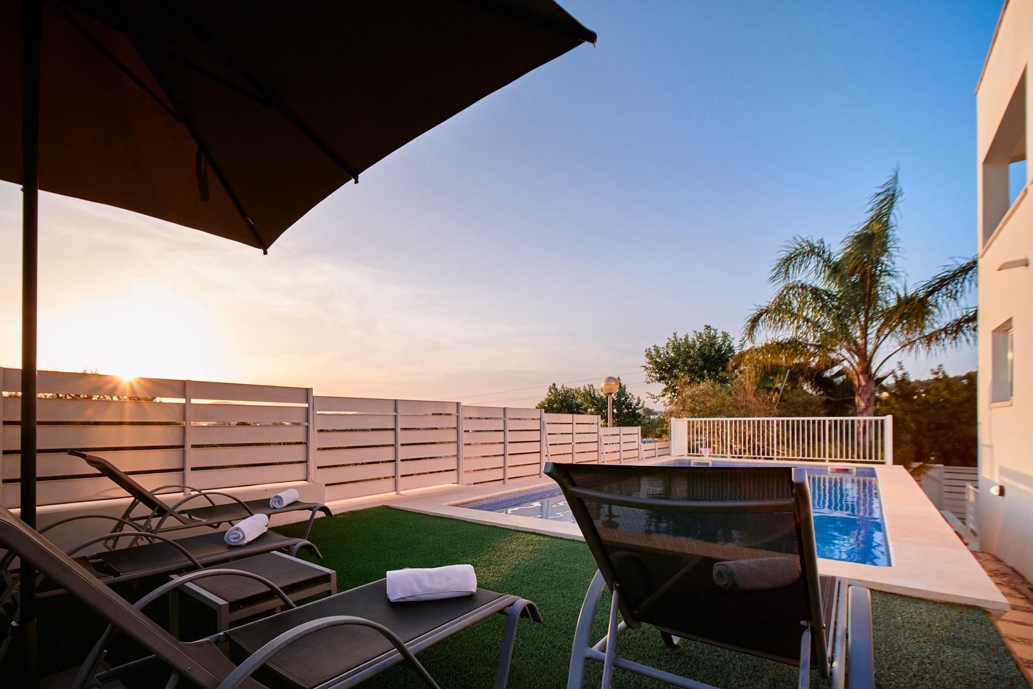 ROMEO-EXTERIOR-PISCINA