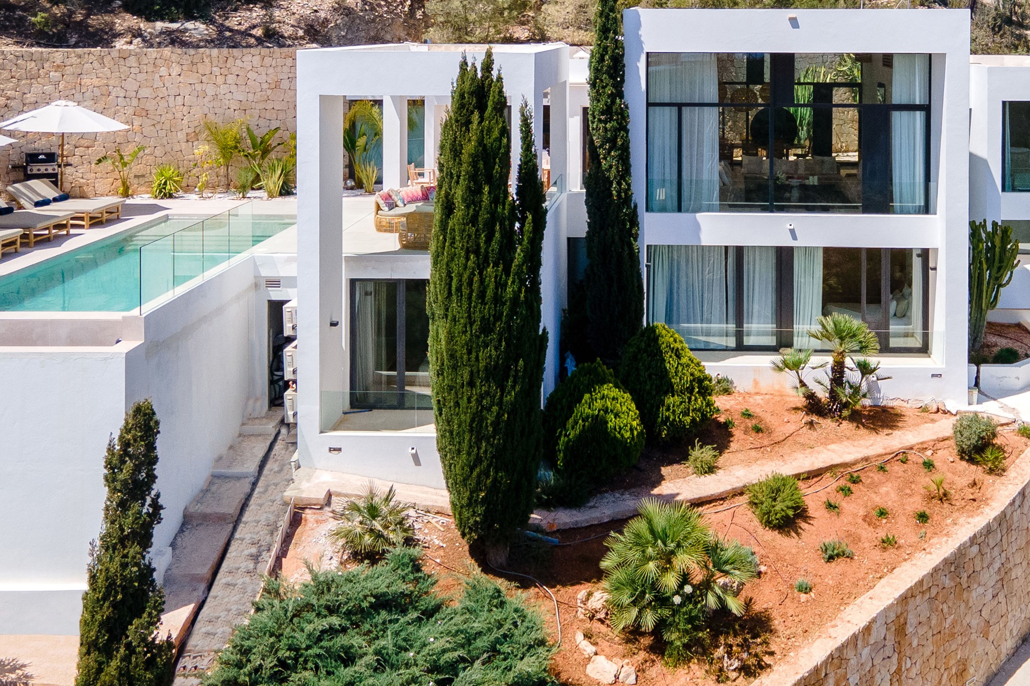 SEA-STRONGER-1-2-cropped-2