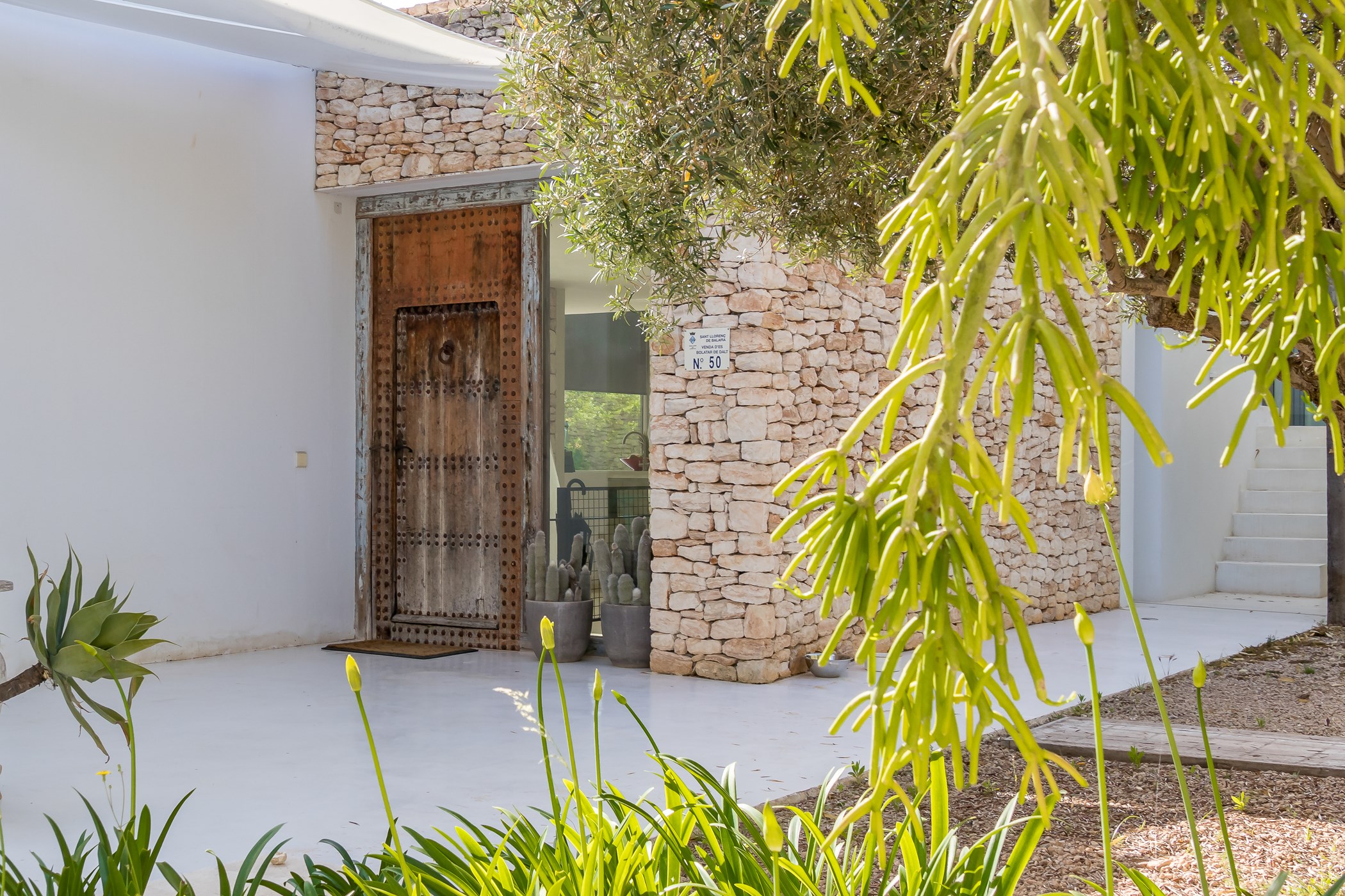 TIV-St-G-By-Ali-Framil-02