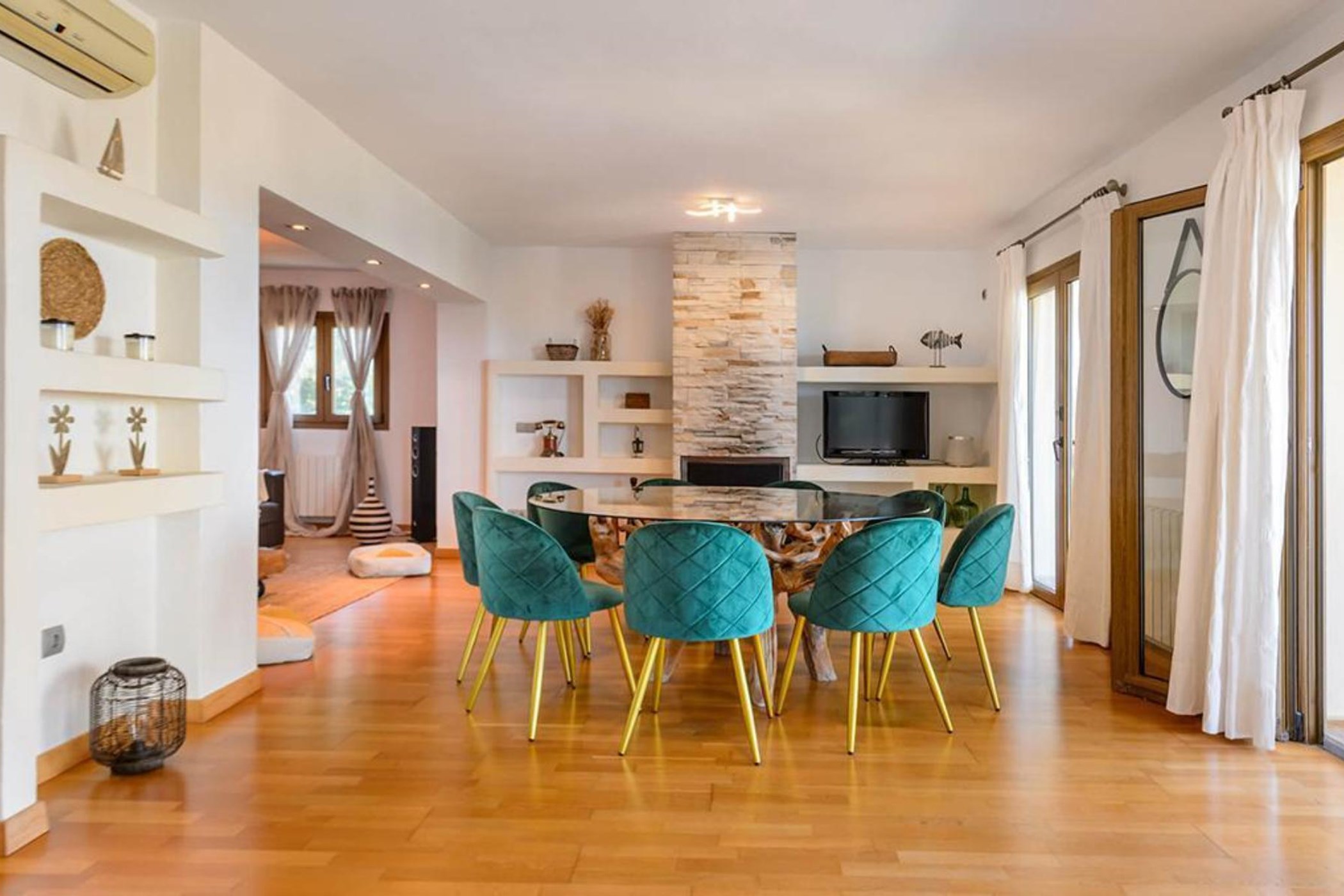 WhatsApp-Image-2025-01-27-at-20.36.32-2