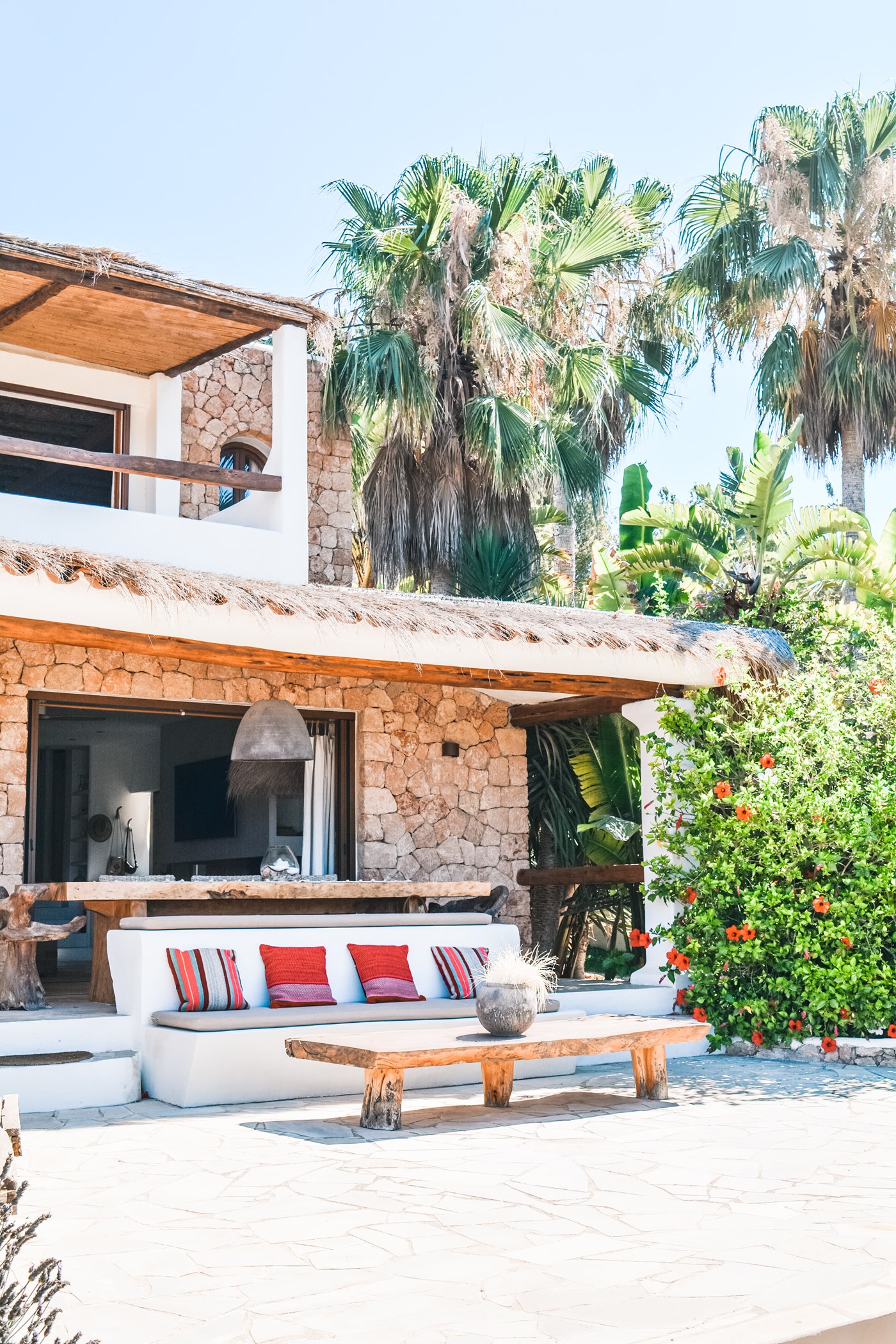 celest.villa_.byjdt2024-260