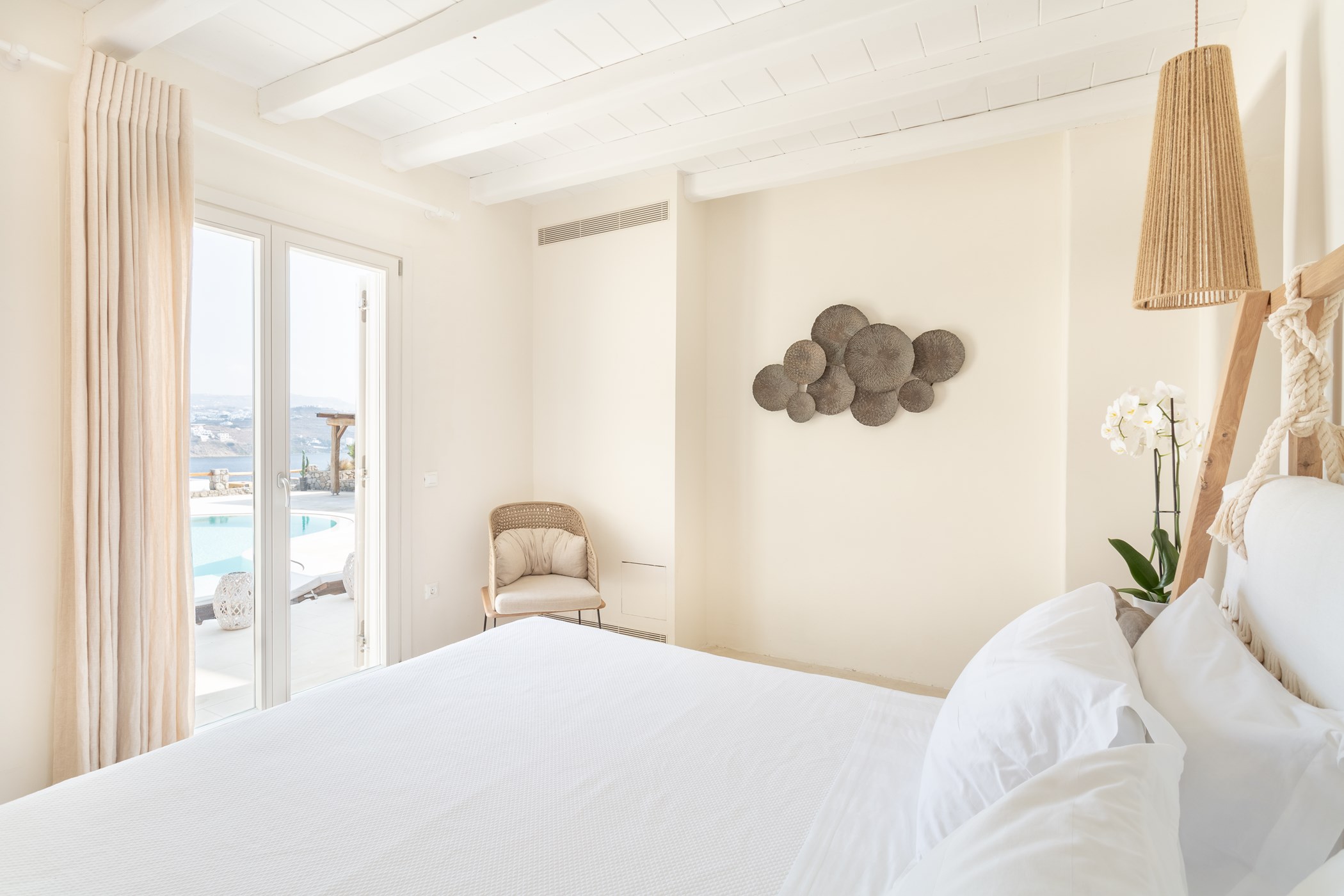 sea-view-bedroom-1