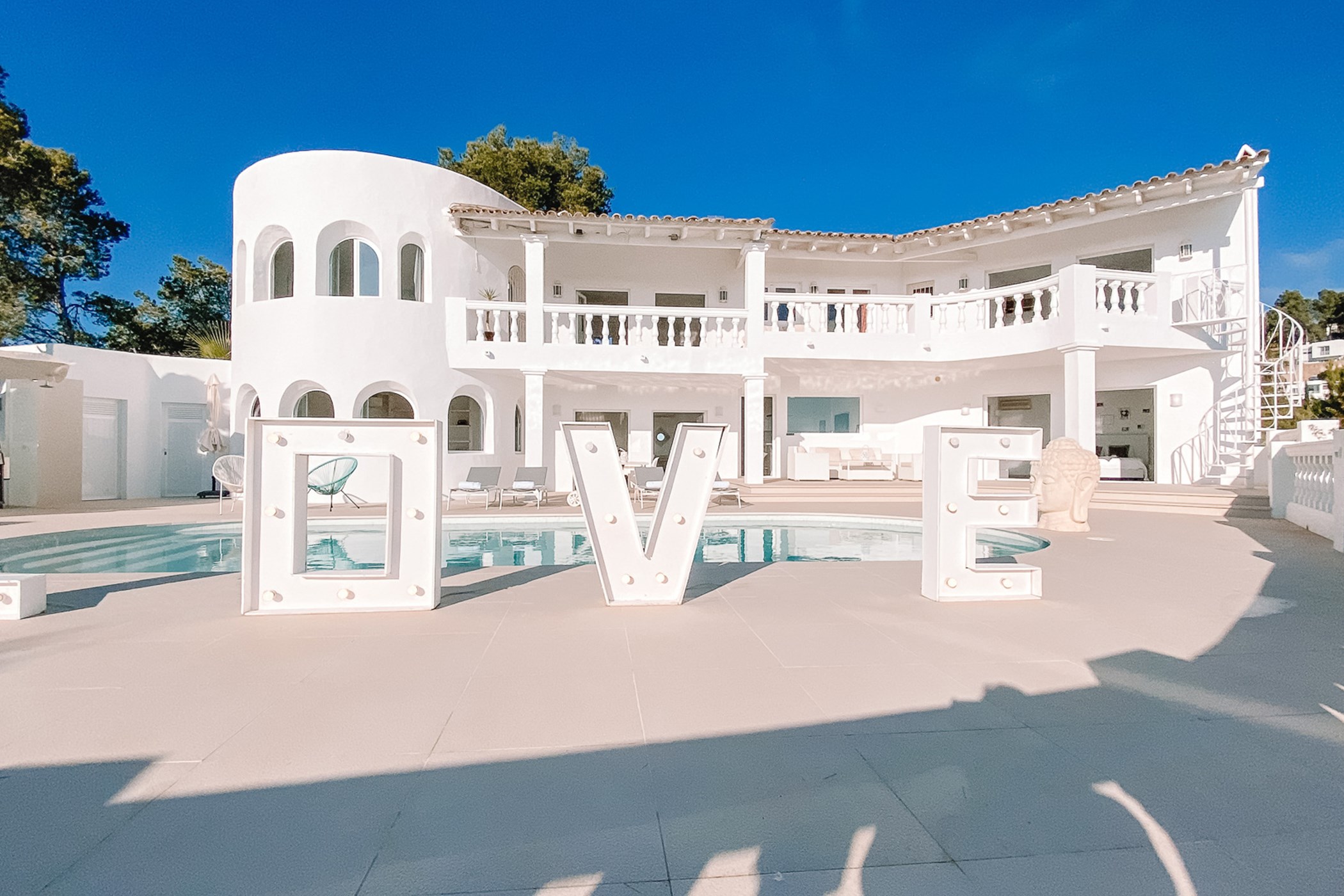 tombenzon_villa_white_pearl-08