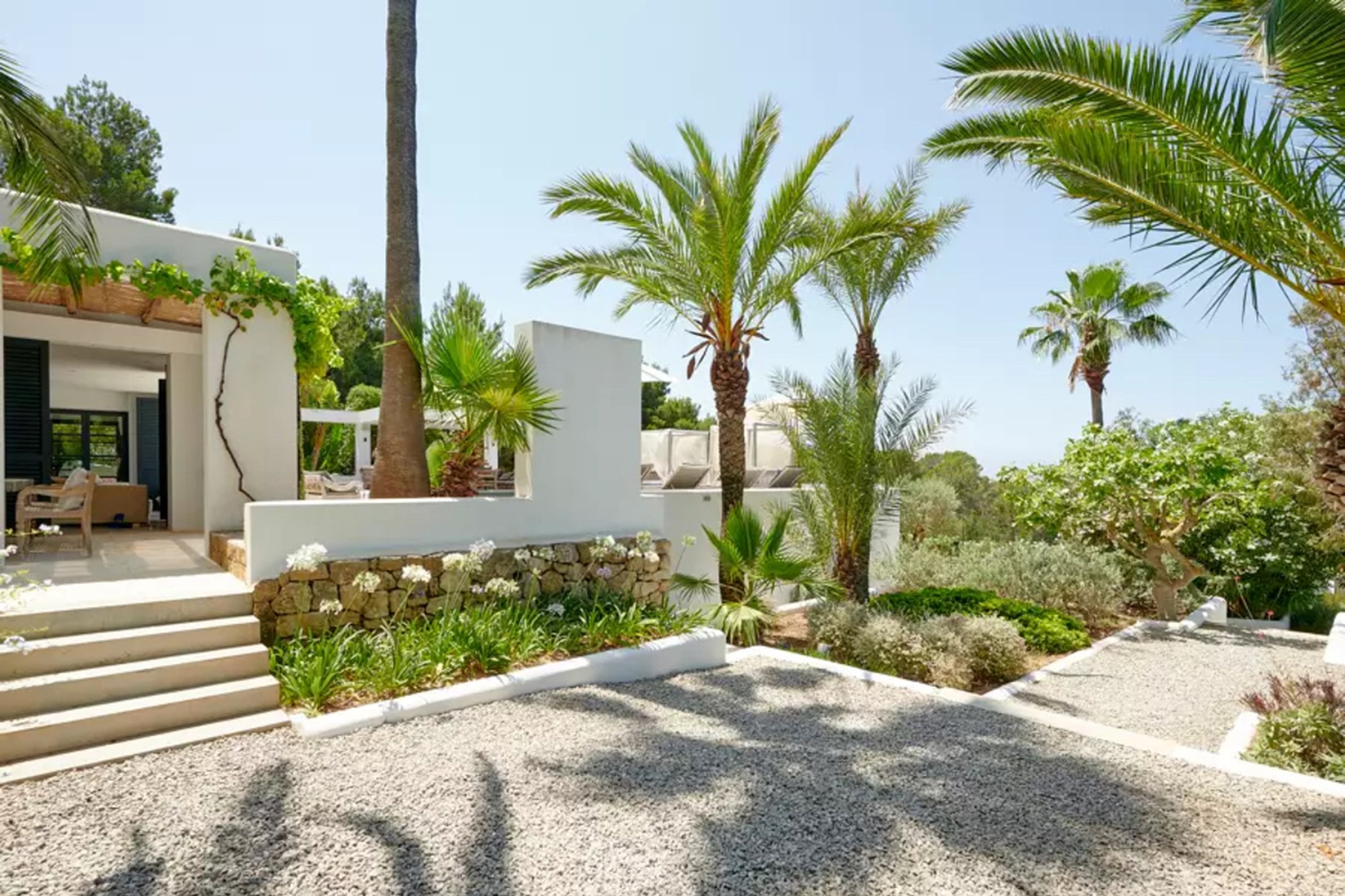 2021-07-12-3f81d894875a968818c93dd9fea1a304