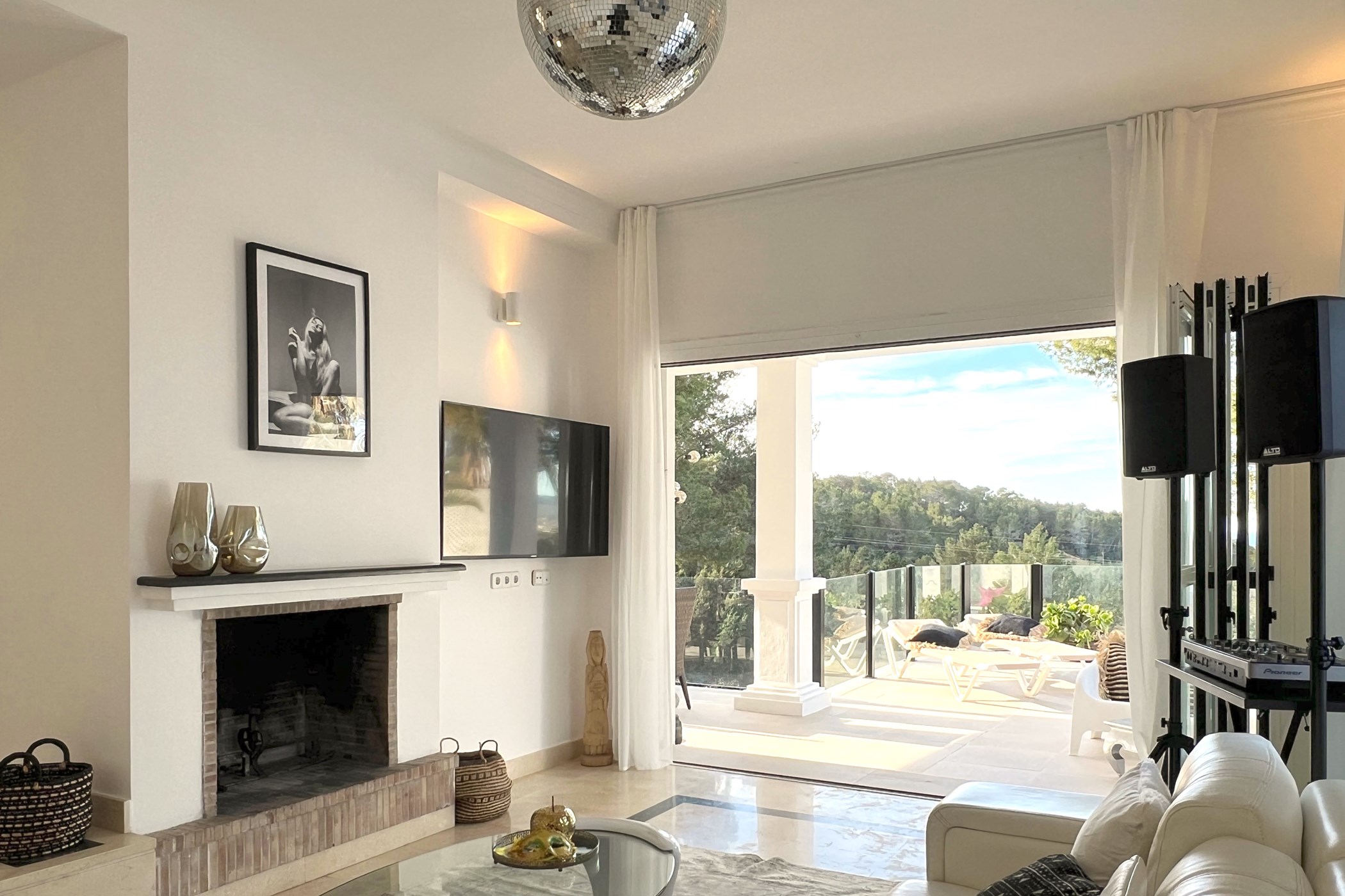 Nconnect-Ibiza-Villa-Sunset-Bay-009