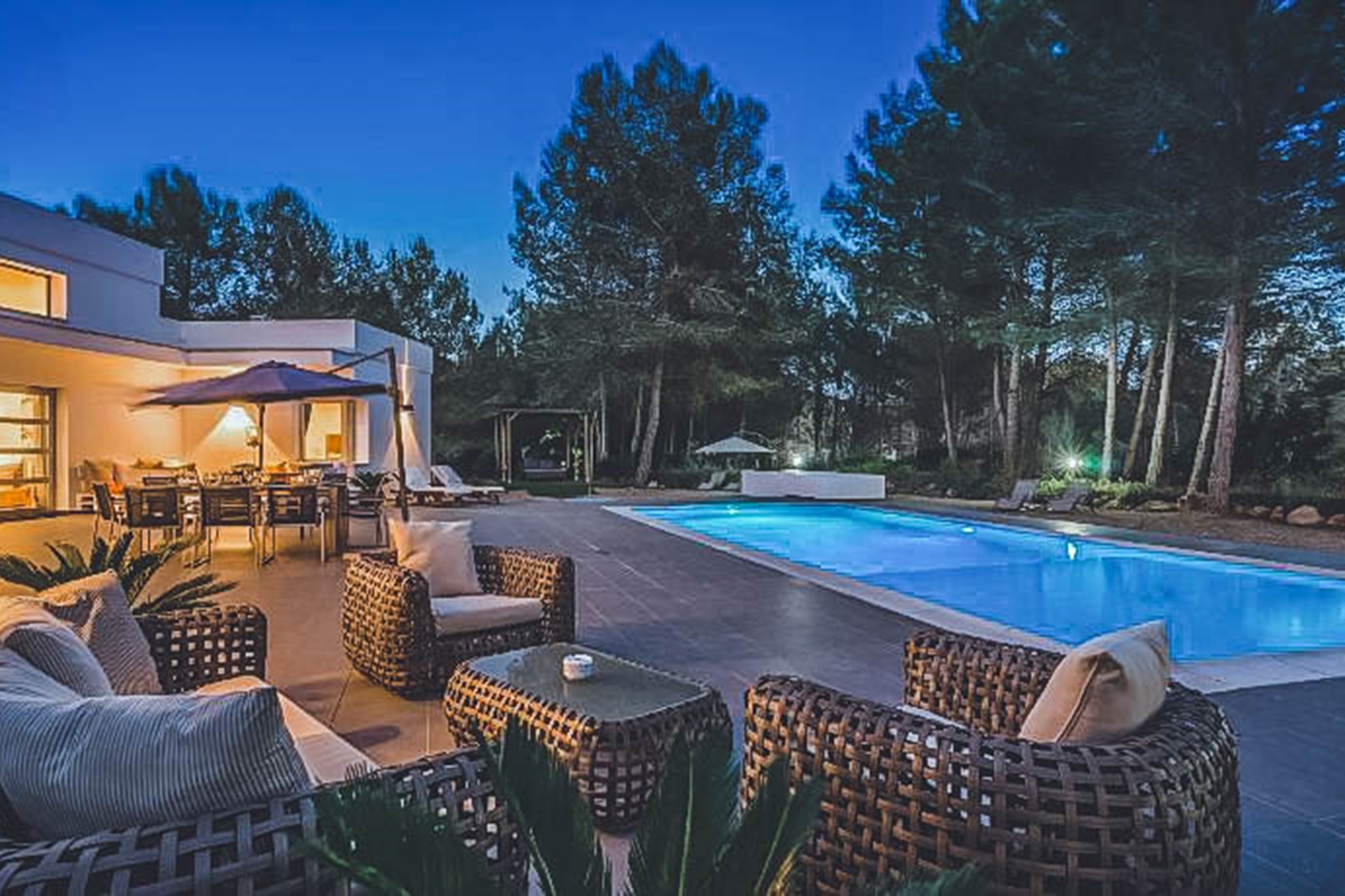 PHOTO-2020-01-28-18-22-22