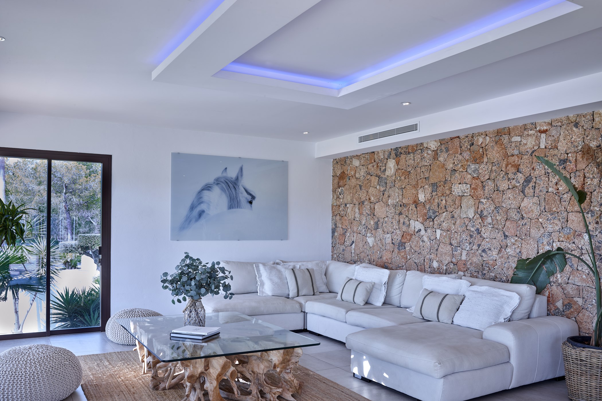 Villa-Cas-Hespero-Ibiza-2024-Eibys-CF072098-1