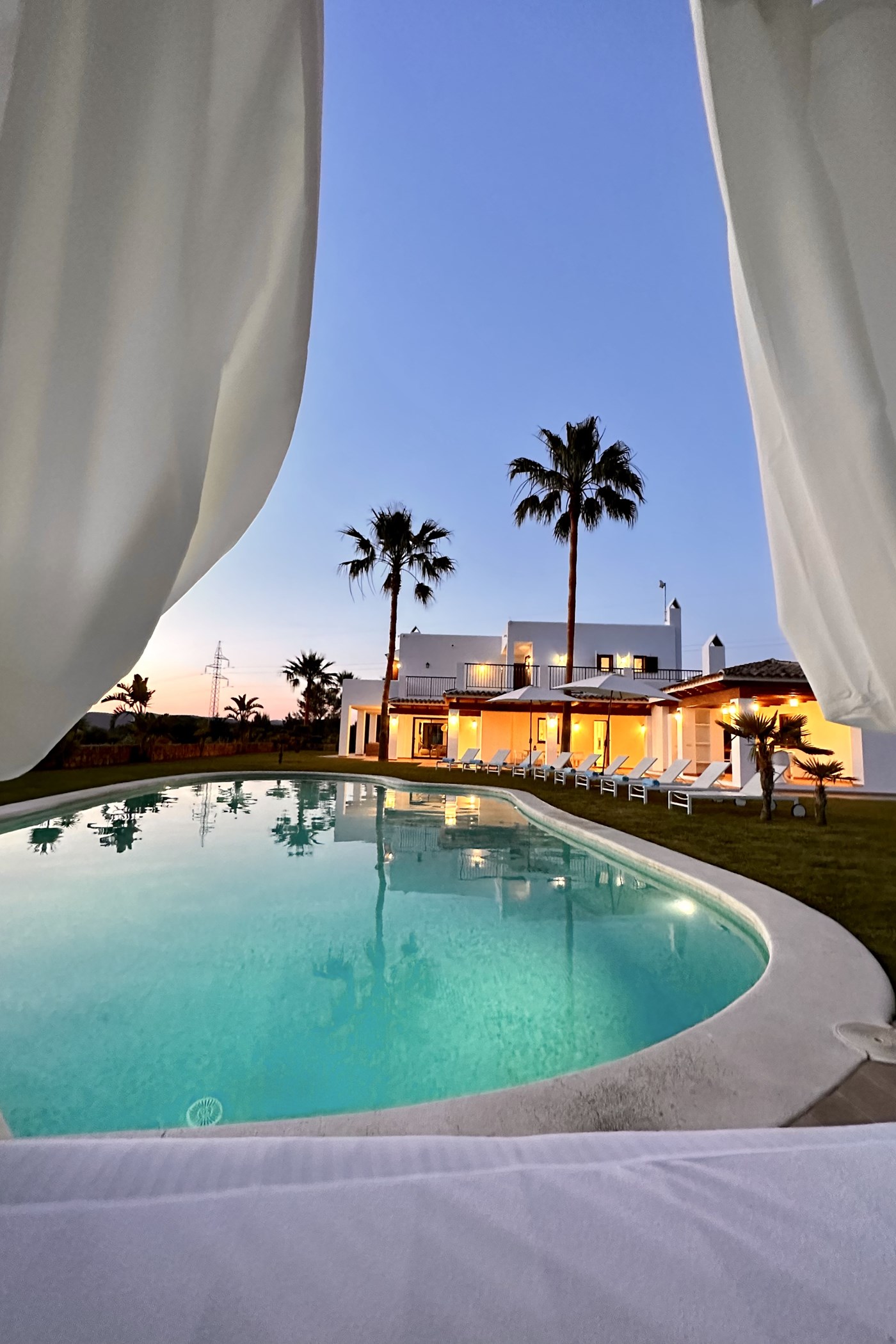 chillout_piscina_ibiza_VILLA-CAS-HESPERO