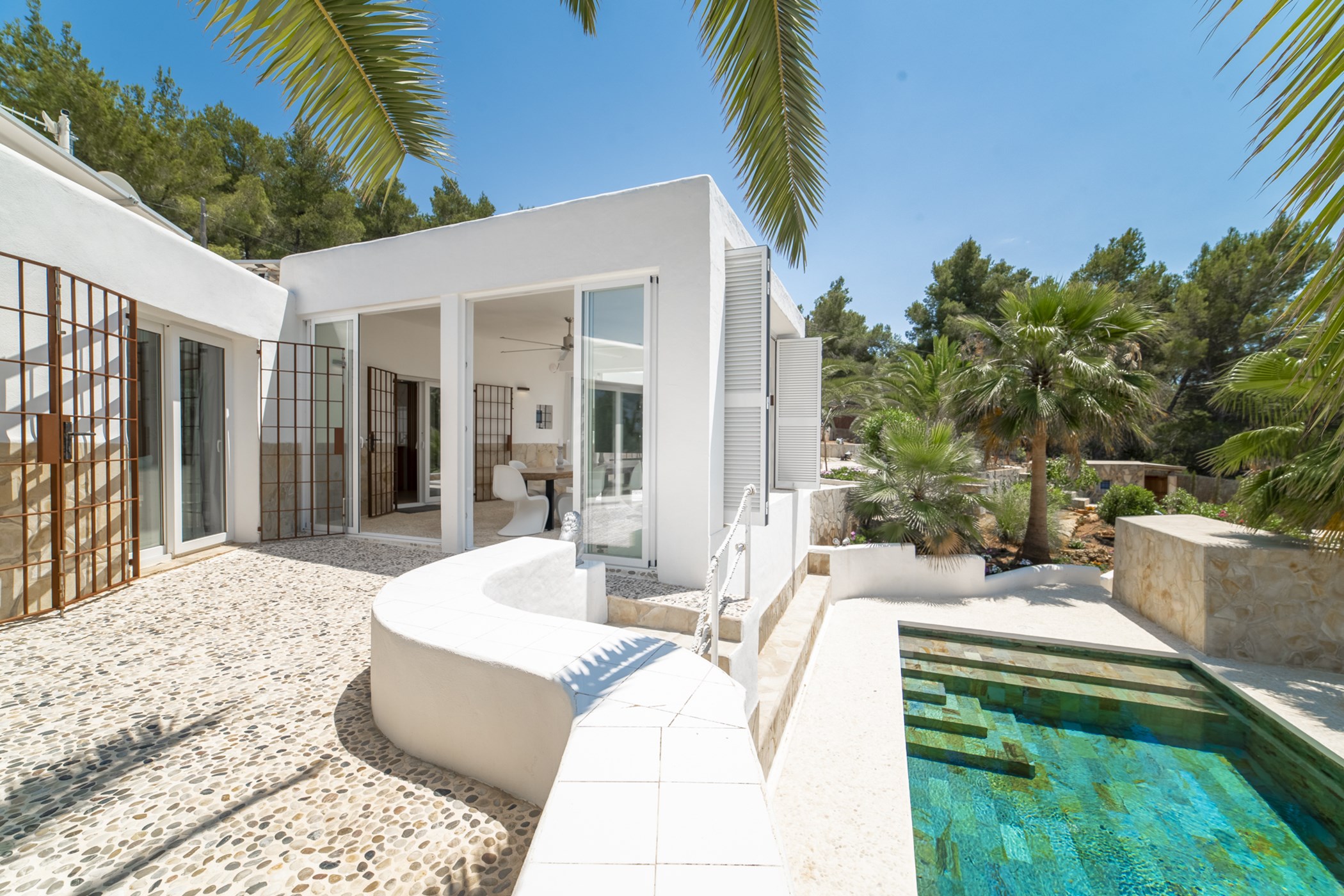 High_Resolution-34-3