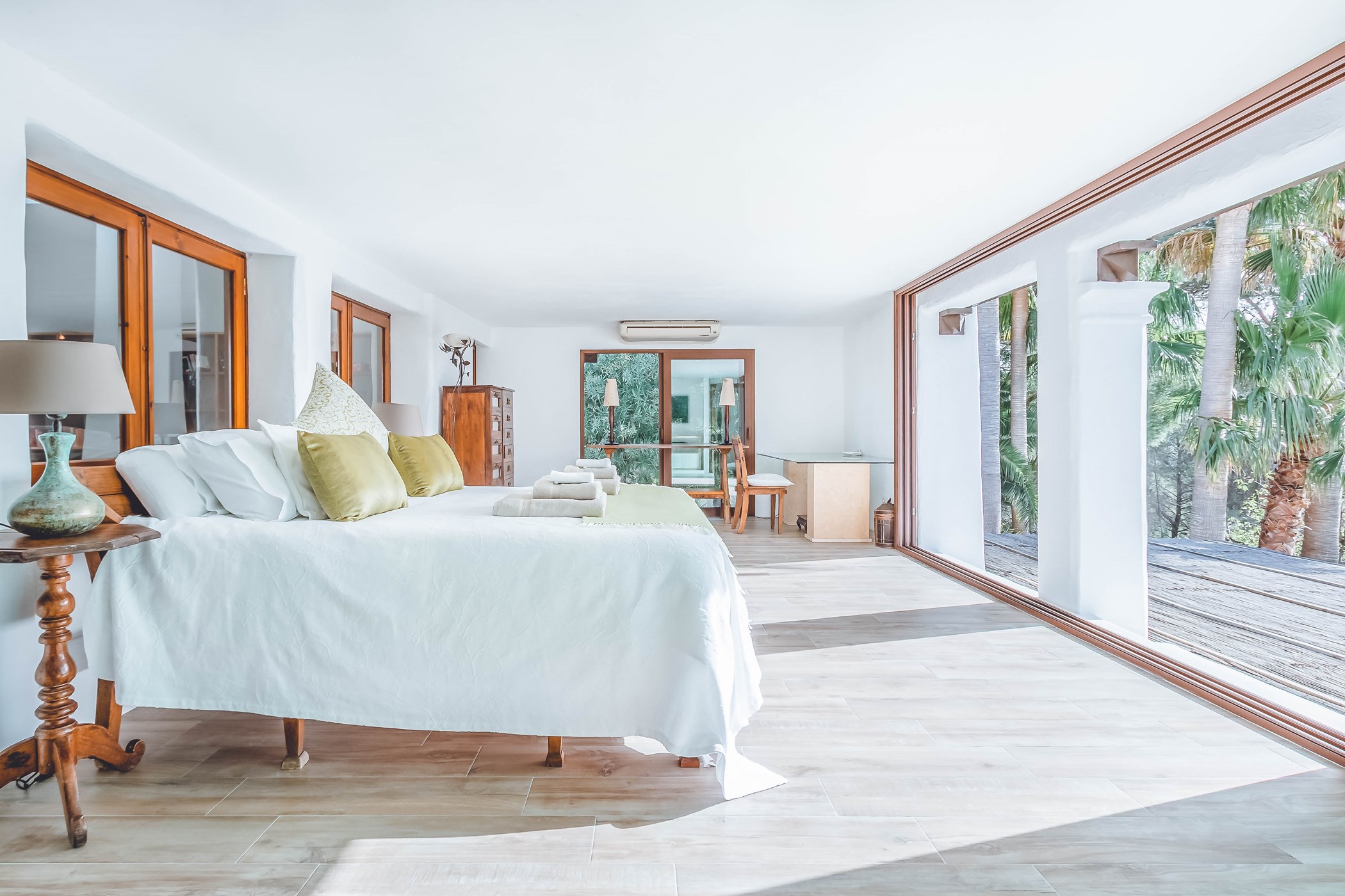 Ibiza-Unlocked-by-Ali-Framil-28