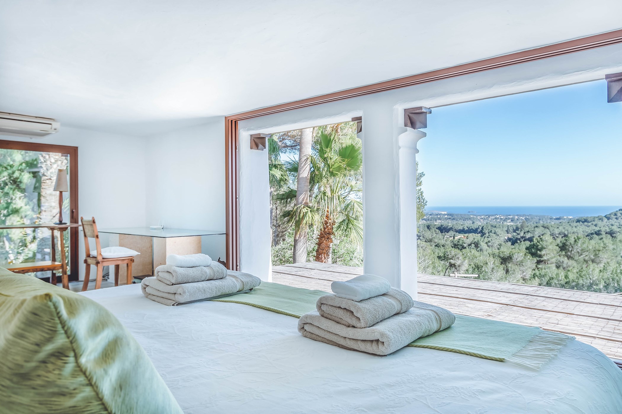 Ibiza-Unlocked-by-Ali-Framil-29